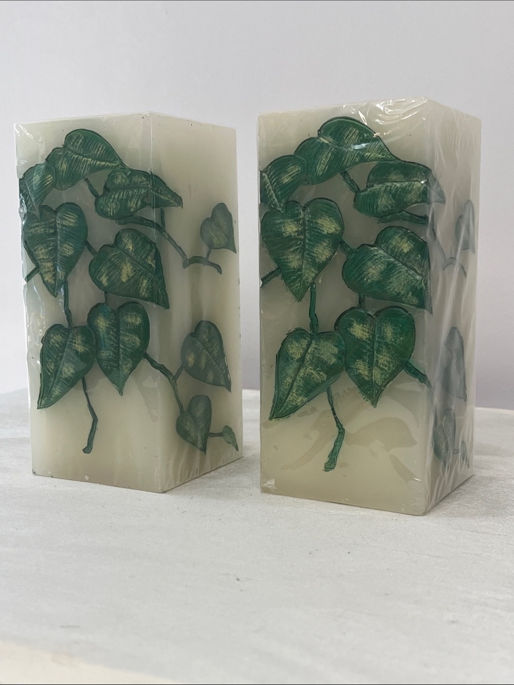 VTG Bill Blass Home Decor Ivy Vine Pillar Candles Set of 2 Tealight Holders